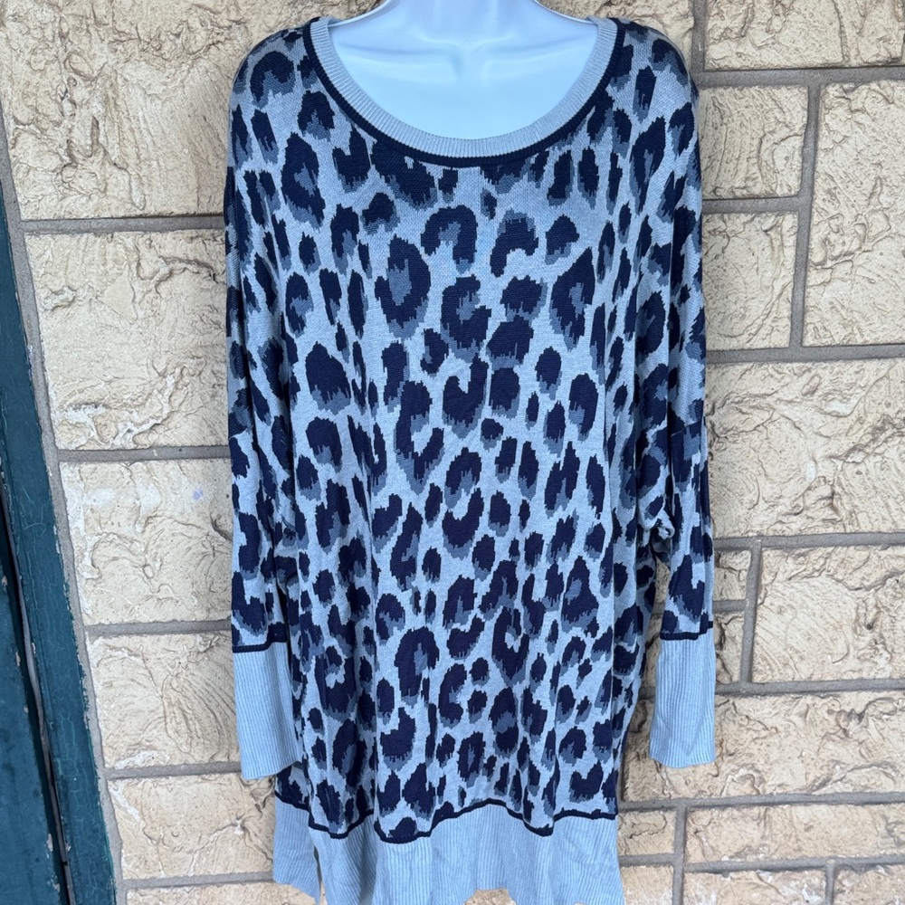 Wonderly Leopard Print Sweatshirt - Black and Gray Size 2X Comfy Long tunic